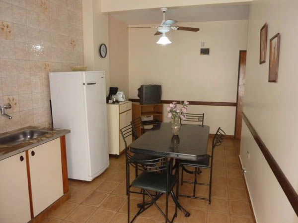 3 Ambientes Equipados en 1er Piso - Patio Interno - A ½ cuadra del mar - Departamento en Santa Teresita