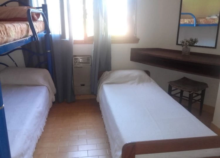 4 Ambientes con Entrada de Auto al Frente - A 4 cuadras de la playa - a 3 cuadras de la peatonal - a 1 cuadra de Av. San Bernardo - Dúplex/Tríplex en San Bernardo
