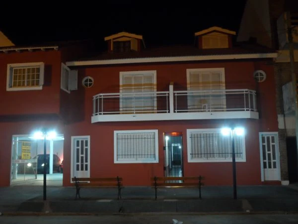 Complejo Los Amigos - 4 Ambientes con Vista al Mar - Cochera Cubierta - Barrio el Silvio - A ½ cuadra de la playa - Dúplex/Tríplex en Mar de Ajó