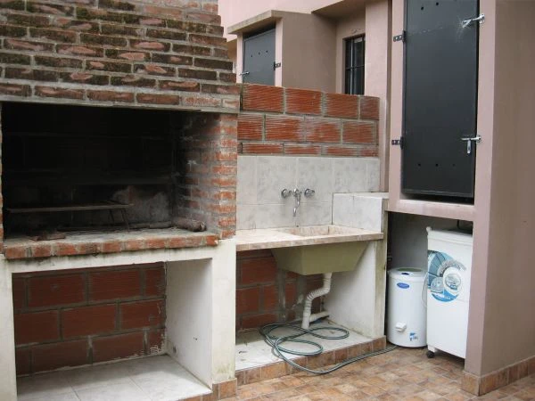 3 Ambientes - Entrada de Auto - Muy Equipado - A 5 cuadras del Mar - a 4 del centro comercial - Dúplex/Tríplex en La Lucila del Mar