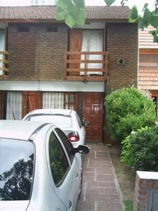 3 Ambientes - Cochera para 2 Autos - Zona Muy Tranquila - A 4 cuadras del mar - Dúplex/Tríplex en La Lucila del Mar