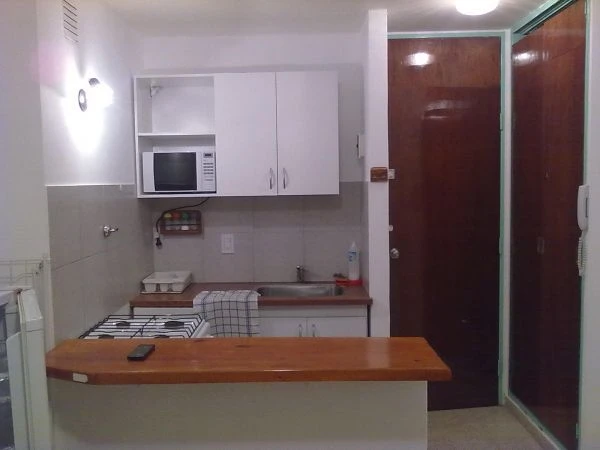 2 Ambientes con Cochera - 2º Piso pon Ascensor - Muy Luminoso - A 1 cuadra del Mar - a 1 cuadra del bingo - Departamento en Mar de Ajó
