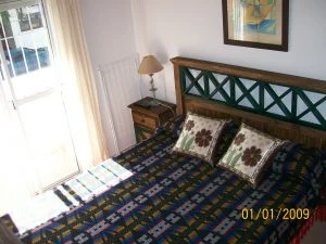 3 Ambientes en 1er Piso - Zona Residencial - A 3 cuadras de la peatonal - a 4 cuadras del mar - Departamento en San Bernardo
