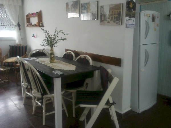 4 Ambientes en Planta Baja - A 2 cuadras del mar - a 2 cuadras del muelle - Casa/Chalet en La Lucila del Mar