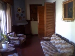 5 Ambientes en Zona Residencial - Sin Ruidos Zona Arbolada - A 3 cuadras del mar - 2 del cine teatro - 3 del supermercado carreras - Casa/Chalet en San Bernardo