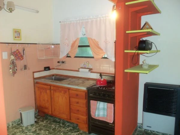 3 Ambientes en Amplio Terreno Arbolado de Pinos - Entrada para Auto - A 4 cuadras del centro y a 5 cuadras del mar - Casa/Chalet en San Bernardo