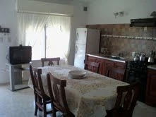 3 Ambientes - Hermosa Zona - Todas las comodidades - A 2 cuadras de la playa - A 2 Cuadras del Centro - Dúplex/Tríplex en Aguas Verdes