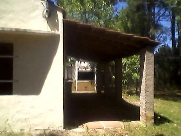 Cómodos Ambientes - Amplios - Entrada de Auto - A 7 cuadras del mar - Casa/Chalet en Aguas Verdes