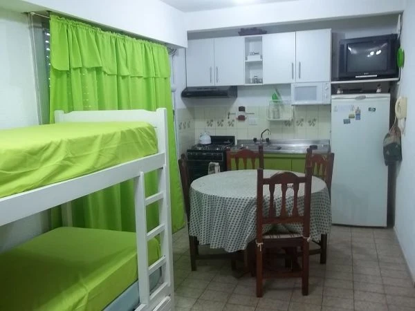 2 Ambientes con Balcon - Cochera - Ubicado a 1 cuadra de Av. Chiozza, a ½ de Av. San Bernardo y a 2 cuadras del mar. - Departamento en San Bernardo