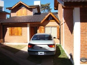 3 Ambientes con Entrada de Auto - A 5 cuadras del mar - Dúplex/Tríplex en La Lucila del Mar