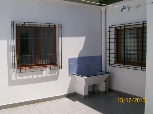 2 Ambientes Tipo Casa - Zona Bonita y Tranquila - A 2 cuadras del mar - sobre asfalto - Departamento en Mar de Ajó