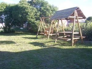 3 Ambientes con Entrada de Auto - Amplio Parque - A 30 minutos de Mar del Plata - a 2½ cuadras del mar - a ½  de la Plaza de Mirta Legrand - Casa/Chalet en Mar de Cobo