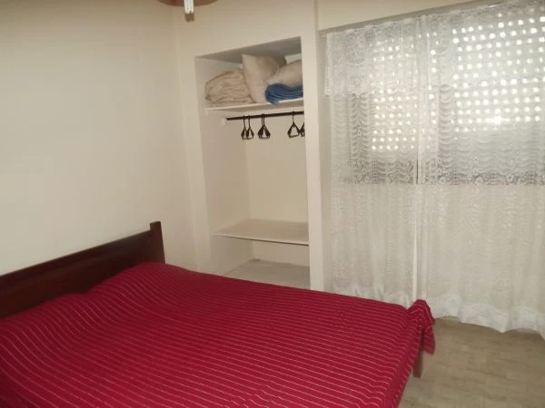 3 Ambientes en 1er. piso - Cochera fija - Balcón con vista a calle principal - A 1 cuadra del mar - Departamento en San Bernardo