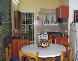 3 Ambientes con Cochera interna - Muy Comoda y Practica - A 2 cuadras del mar - salida al balneario Torreblanca - Casa/Chalet en La Lucila del Mar