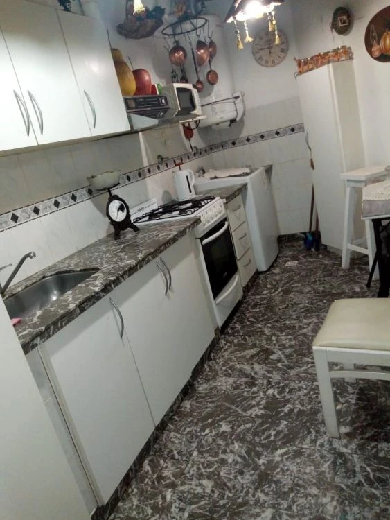 4 Ambientes - Muy Amplia - Venga a Disfrutar sus Vacaciones con Nosotros !!! - Pleno centro - a 2 cuadras de la playa - Casa/Chalet en Mar de Ajó