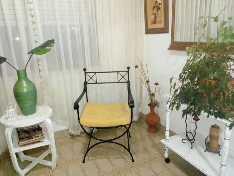 4 Ambientes - Muy Amplia - Venga a Disfrutar sus Vacaciones con Nosotros !!! - Pleno centro - a 2 cuadras de la playa - Casa/Chalet en Mar de Ajó