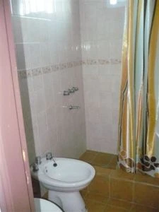 2 Ambientes en 2 Plantas - Entrada para Auto - A 3 cuadras de la playa - Casa/Chalet en La Lucila del Mar