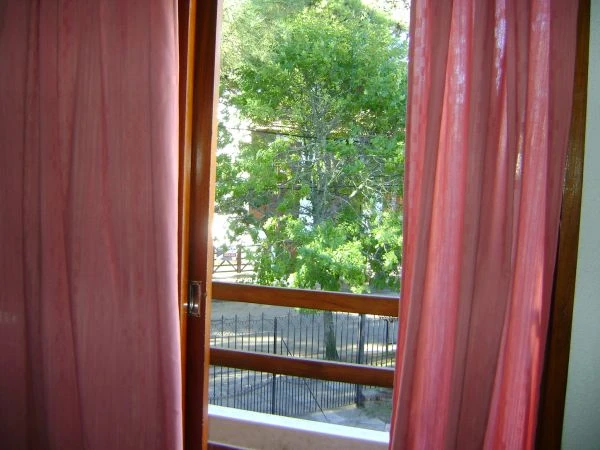 4 Ambientes con Cochera - Zona Residencial Arbolada - A 4 cuadras del mar - Dúplex/Tríplex en San Bernardo