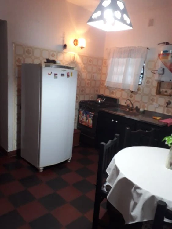 2 Ambientes con Entrada para Auto - A 6 cuadras del mar - A 4 cuadras de Av. San Bernardo - Casa/Chalet en San Bernardo