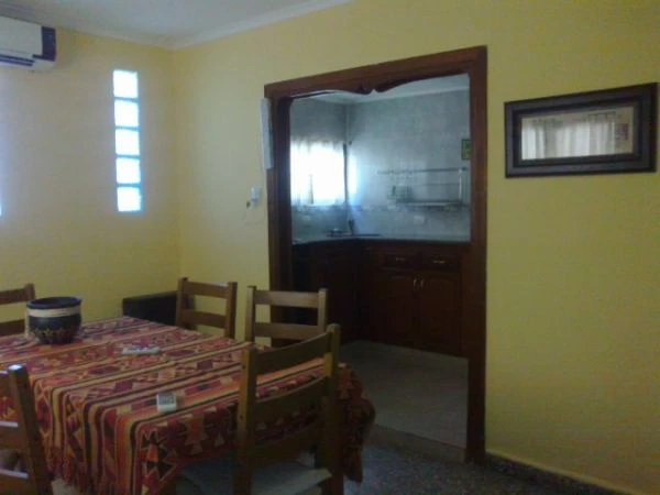 3 Ambientes - Muy Luminoso y Seguro - Todos los Servicios - Garage - A 8 cuadras del mar - Casa/Chalet en San Bernardo