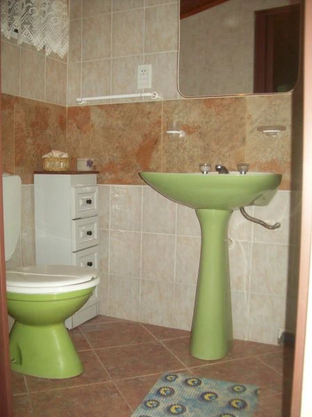 3 Ambientes con Entrada de Auto - A 6 cuadras del mar - a 1 cuadra de San Bernardo - Casa/Chalet en Mar de Ajó