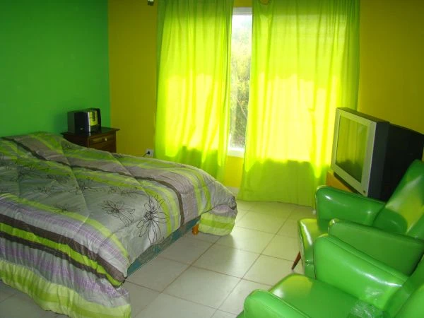 5 Ambientes - Balcon con Terraza - Cochera para 2 Autos - Vista al Mar - A ½ cuadra del mar - Casa/Chalet en Nueva Atlantis