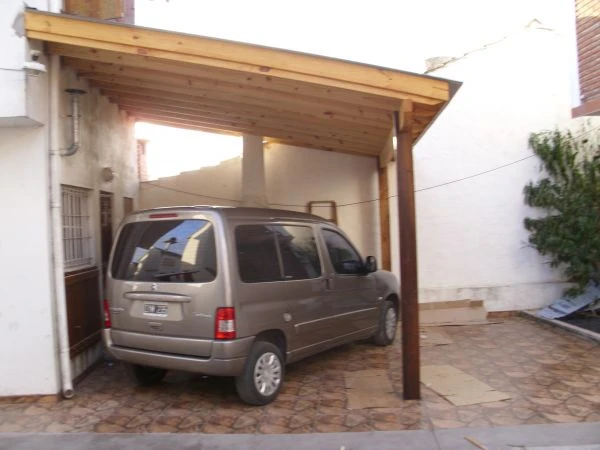 3 Ambientes con Estacionamiento Techado - Excelente Ubicacion - A 2½ cuadra del mar - Dúplex/Tríplex en Mar del Tuyú