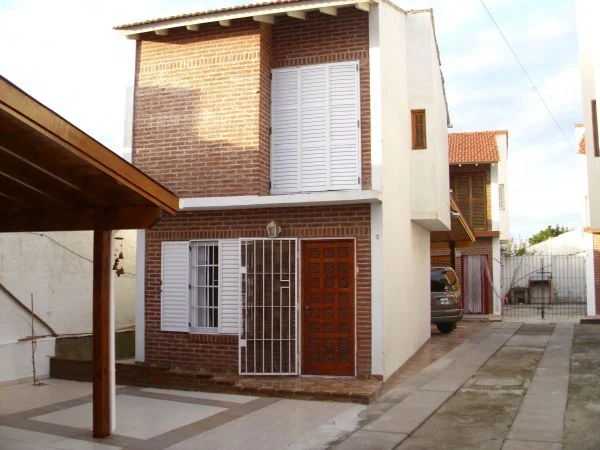 3 Ambientes con Estacionamiento Techado - Excelente Ubicacion - A 2½ cuadra del mar - Dúplex/Tríplex en Mar del Tuyú