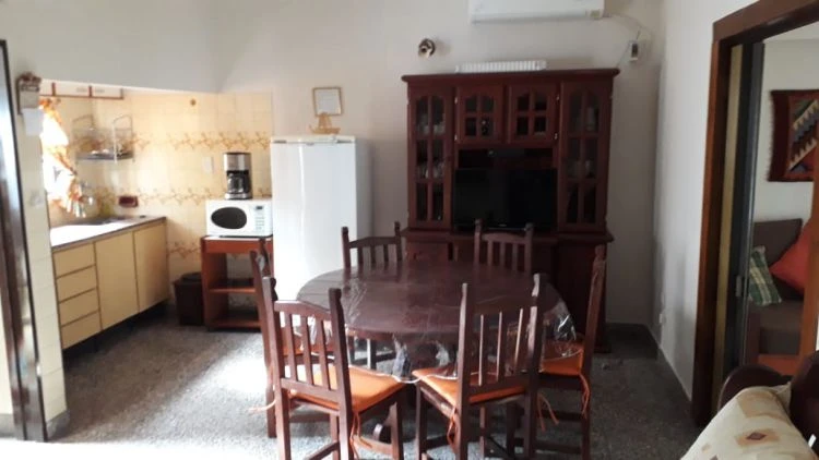 4 Ambientes con Espacio Verde - Quincho - A 5 cuadras de la playa - a ½ cuadra del bosque - Casa/Chalet en La Lucila del Mar