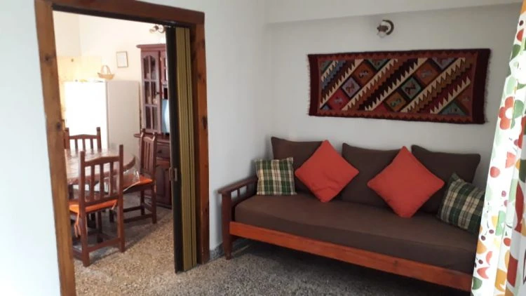 4 Ambientes con Espacio Verde - Quincho - A 5 cuadras de la playa - a ½ cuadra del bosque - Casa/Chalet en La Lucila del Mar