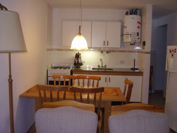 4 Ambientes Frente a la Plaza - A 4 cuadras del mar - a 4 cuadras del centro - Casa/Chalet en La Lucila del Mar