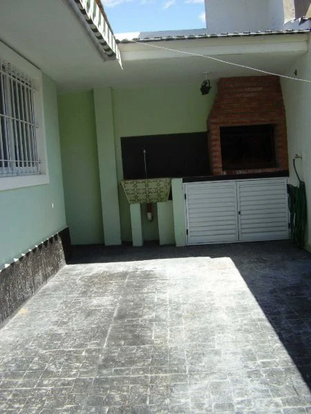 4 Ambientes Frente a la Plaza - A 4 cuadras del mar - a 4 cuadras del centro - Casa/Chalet en La Lucila del Mar