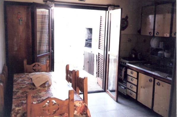 5 Ambientes en Zona Residencial en Playa Grande - Entrada para Auto con Reja - A 3 cuadras de la Playa - a 3 cuadras del Southeast Hotel - Dúplex/Tríplex en San Bernardo