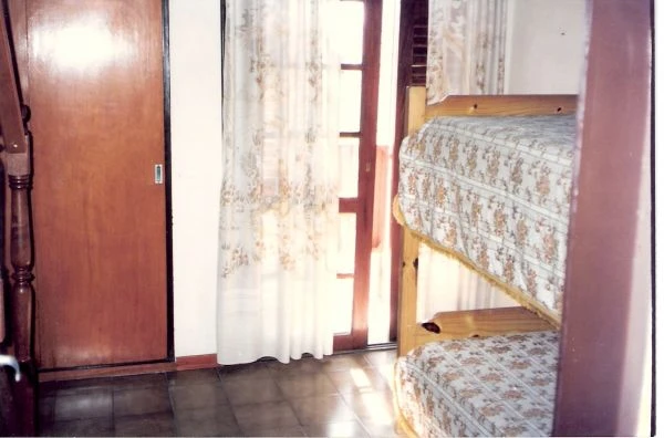 5 Ambientes en Zona Residencial en Playa Grande - Entrada para Auto con Reja - A 3 cuadras de la Playa - a 3 cuadras del Southeast Hotel - Dúplex/Tríplex en San Bernardo