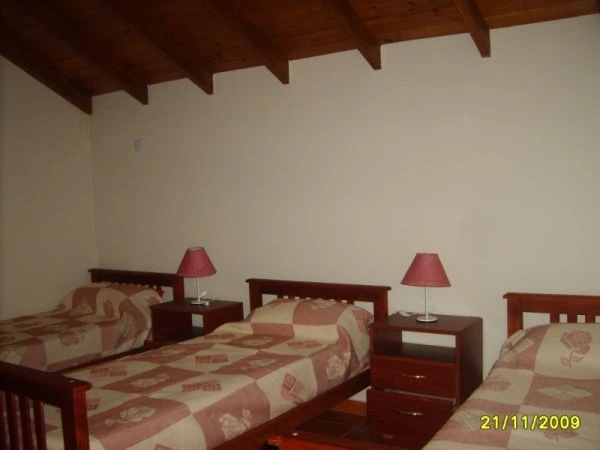 5 Ambientes Muy Espaciosos - Excelente Ubicación - A 2 cuadras del centro - a 1 cuadra de la terminal de omnibus - a 3 cuadras del mar - Dúplex/Tríplex en La Lucila del Mar