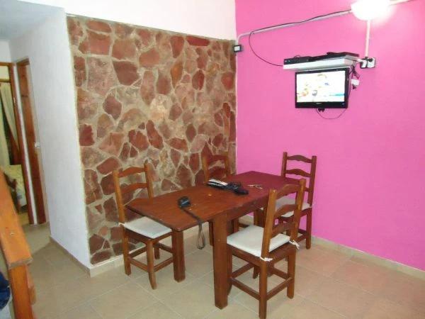 Complejo Majeba - 3 Ambientes - Estacionamiento dentro del Predio - Consulte Promociónes Especiales - A ½ cuadra del mar - a ½ cuadra de la principal - Departamento en Aguas Verdes