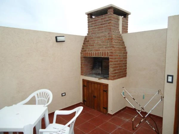 Complejo Majeba - 3 Ambientes - Estacionamiento dentro del Predio - Consulte Promociónes Especiales - A ½ cuadra del mar - a ½ cuadra de la principal - Departamento en Aguas Verdes