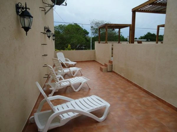 Complejo Majeba - 3 Ambientes - Estacionamiento dentro del Predio - Consulte Promociónes Especiales - A ½ cuadra del mar - a ½ cuadra de la principal - Departamento en Aguas Verdes