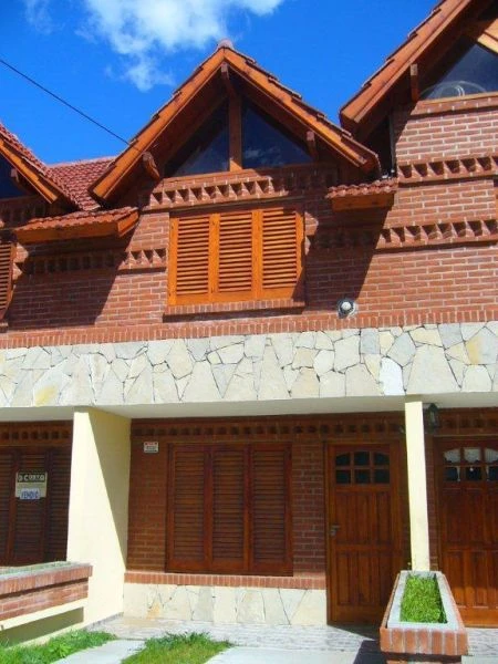A Estrenar - A 1 Cuadra Del Mar - A 4 cuadras del centro de La Lucila y del muelle de pesca - Dúplex/Tríplex en La Lucila del Mar