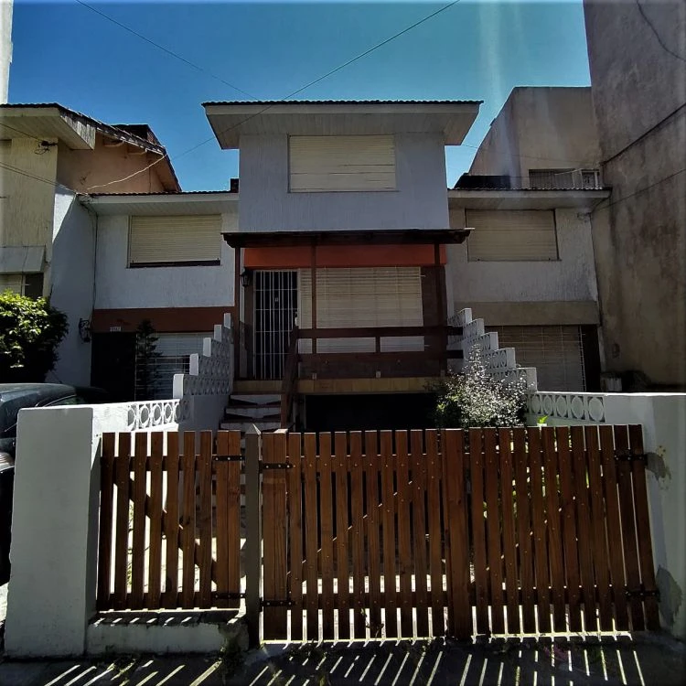 3 ambientes - 2 cuadras de la playa - a 1 cuadra de Chiozza y Av. San Bernardo - Dúplex/Tríplex en San Bernardo
