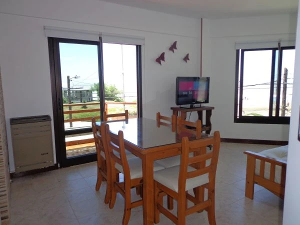 3 Ambientes con Balcon y Cochera - Pleno centro - frente al mar - Departamento en San Bernardo