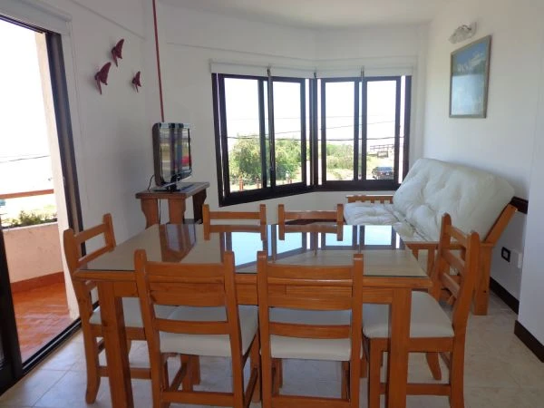 3 Ambientes con Balcon y Cochera - Pleno centro - frente al mar - Departamento en San Bernardo