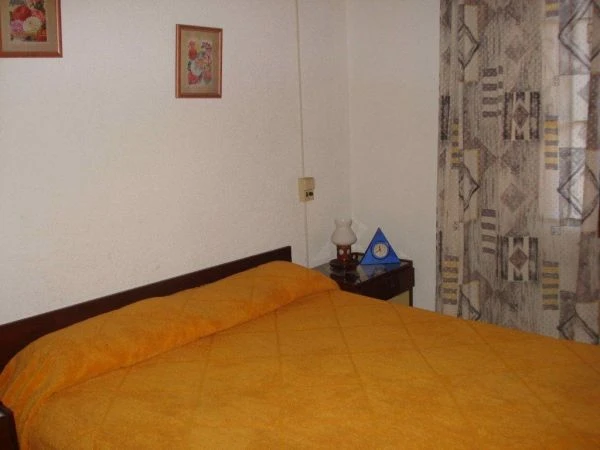 4 Ambientes en Pleno Centro - Garage Cerrado - A 4 cuadras del mar - a 1 ½ cuadras de Av. San Bernardo - Dúplex/Tríplex en San Bernardo