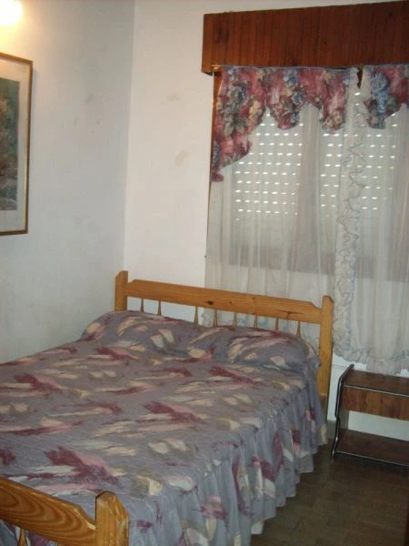 3 Ambientes en Planta Alta a la Calle - Estacionamiento en Terreno Lindero - Zona Tranquila - A 10 cuadras del mar - a 6 cuadras de Av. San Bernardo zona tranquila - Departamento en San Bernardo