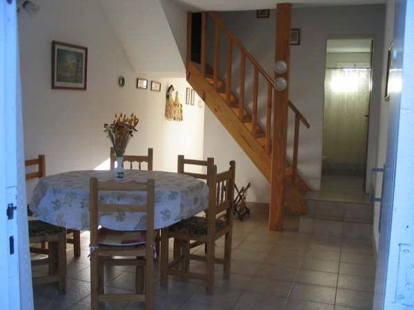 3 Ambientes - Entrada de Auto - Todas las Comodidades - El Pinar -  - Dúplex/Tríplex en La Lucila del Mar
