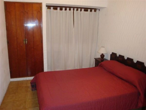 5 Ambientes  con Garage Cubierto - Muy Amplia - A 3 cuadras del mar - a 1½ de Av. San Bernardo - Casa/Chalet en San Bernardo