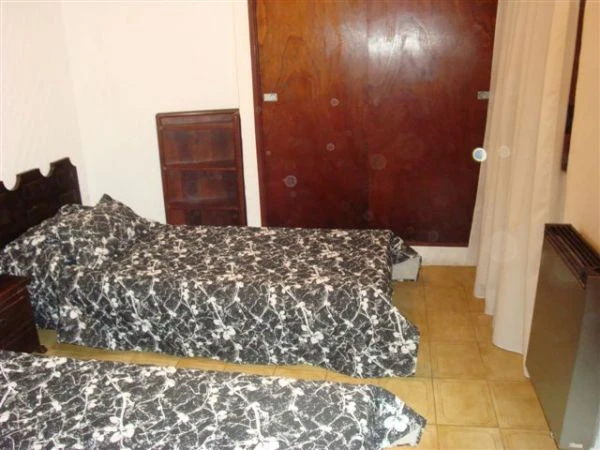5 Ambientes  con Garage Cubierto - Muy Amplia - A 3 cuadras del mar - a 1½ de Av. San Bernardo - Casa/Chalet en San Bernardo