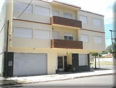 3 Ambientes - Equipado para 6 Personas - A 4 cuadras de la playa - a 4 cuadras del centro - Departamento en Santa Teresita