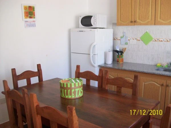 3 Ambientes con Balcon al Frente - Cochera Descubierta al Frente - A 1 cuadra del mar - a 1 cuadra del centro - Dúplex/Tríplex en Aguas Verdes