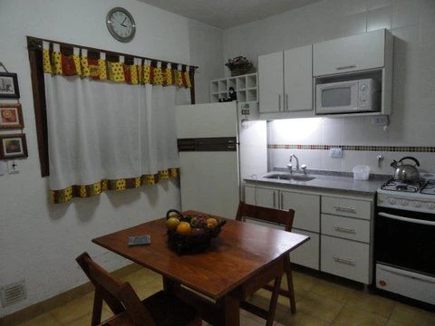 4 Ambientes con Garage Cubierto - Todo en Excelente Estado - A 2½ cuadras de la playa - a ½ cuadra de la peatonal - Dúplex/Tríplex en San Bernardo